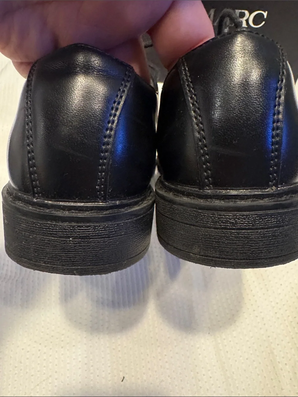 Men's Black Leather Cap-Toe Dress Shoes